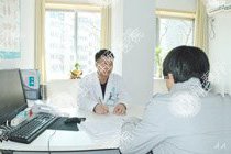 男子后马蹄肛瘘两次手术终治疗